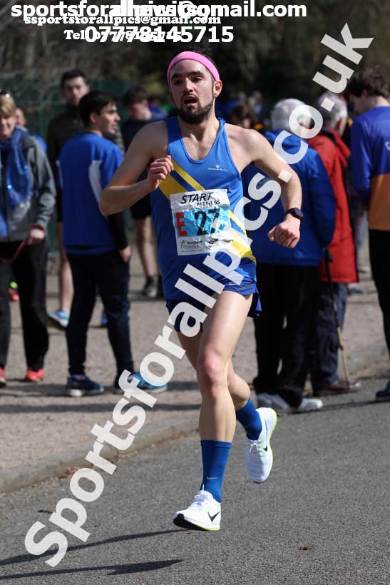 Senior mens Northern 12 Stage Road Relay Champs., Birkenhead Park. Photo: David T. Hewitson/Sports for All Pics